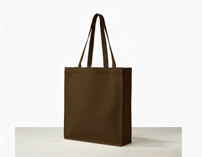 Bolso tote de lona marrón con bolsillo lateral